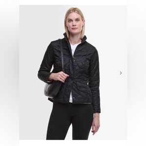 Women’s Barbour Flyweight Cavalry Quilted Jacket in black SZ 4